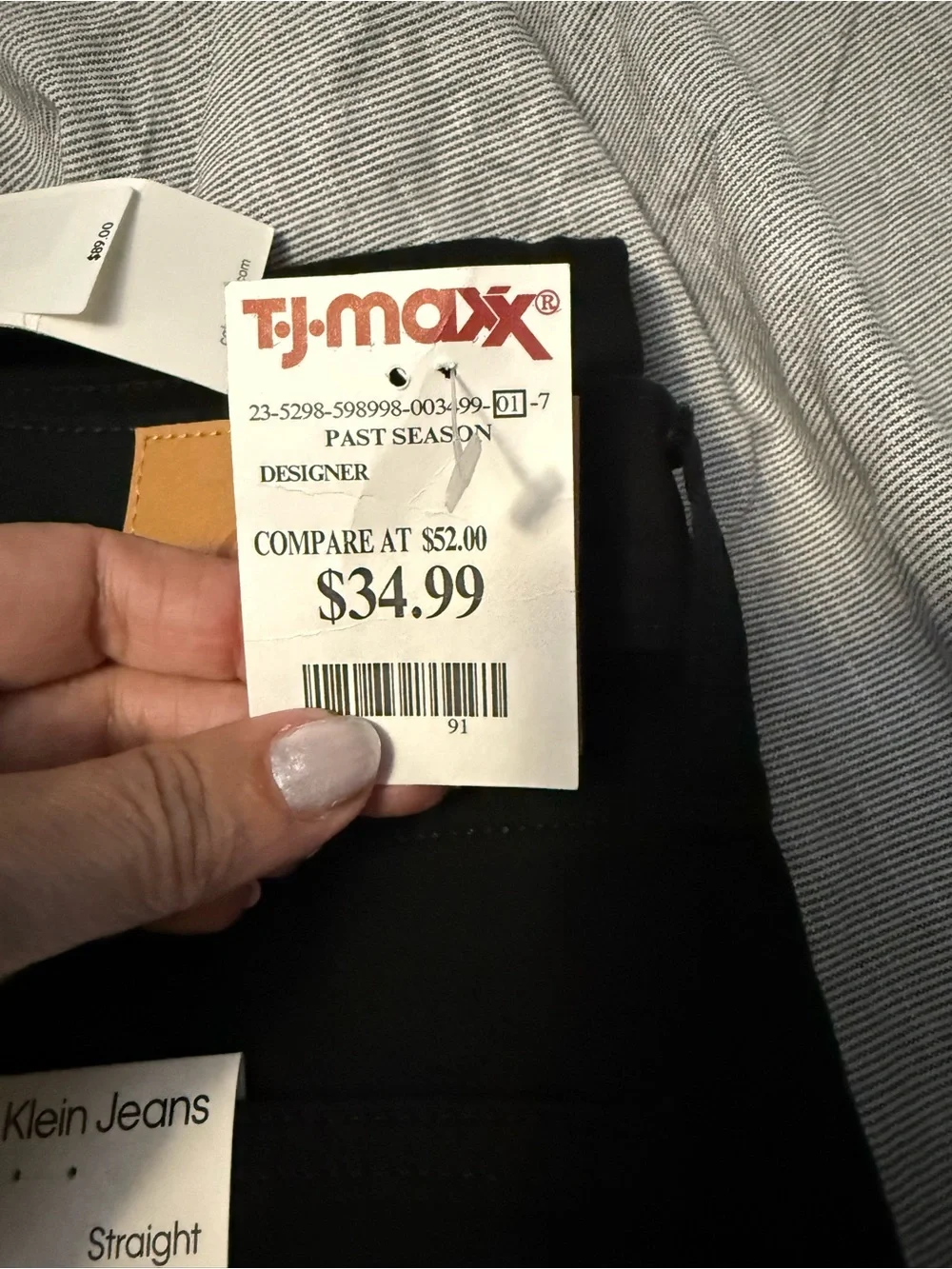 Calvin Klein Jeans Men’s Black Straight Fit Jeans
